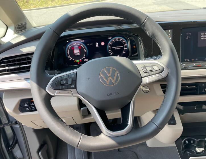 Volkswagen Multivan 7