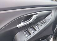 Hyundai i30 32