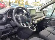 Renault Trafic 8