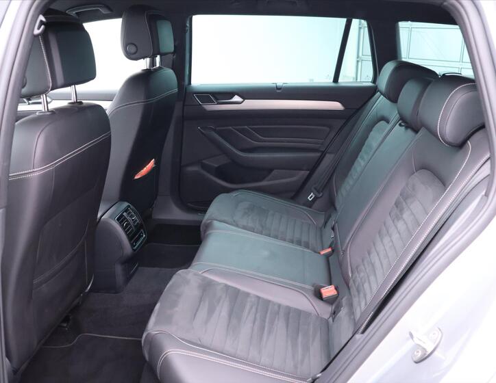 Volkswagen Passat 14