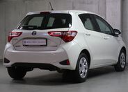 Toyota Yaris 5