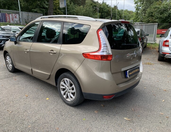 Renault Grand Scénic 7