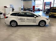 Toyota Corolla 4