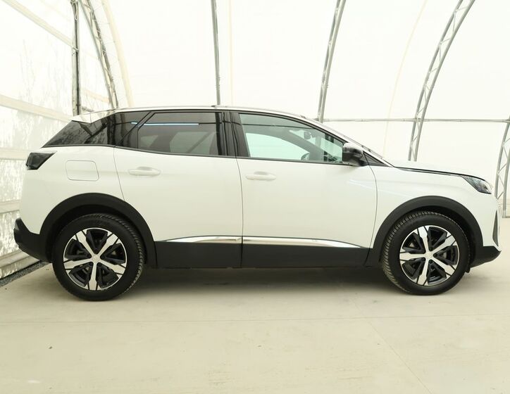 Peugeot 3008 5