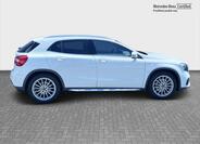 Mercedes-Benz GLA 6