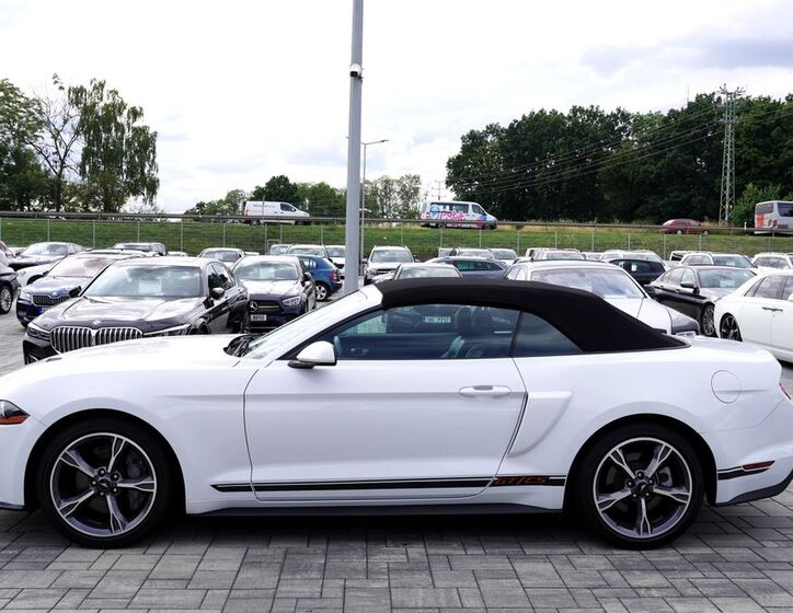 Ford Mustang 3