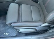 Hyundai i30 19