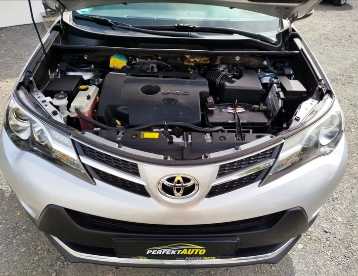 Toyota RAV4 36