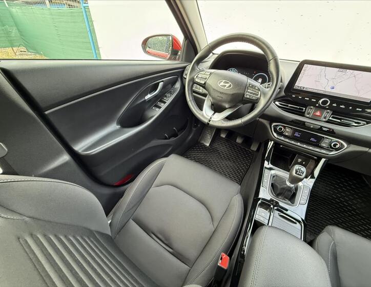 Hyundai i30 8