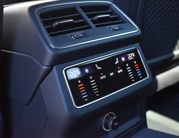 Audi A6 15