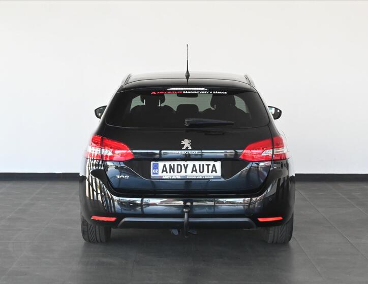 Peugeot 308 4