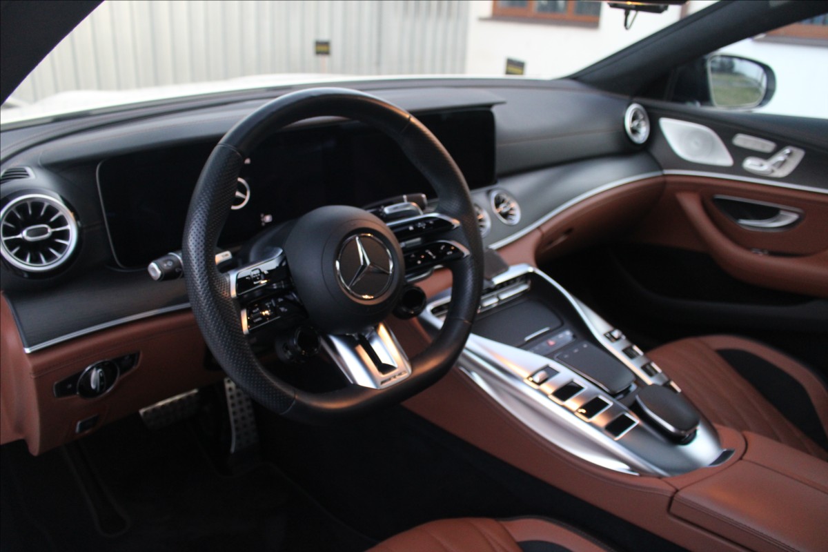 Mercedes-Benz AMG GT