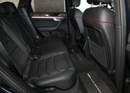 Volkswagen Touareg 15