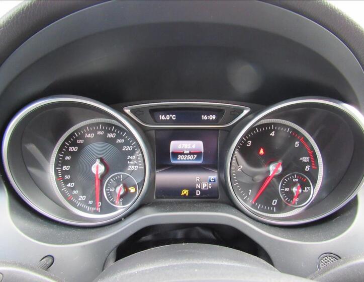 Mercedes-Benz CLA 13