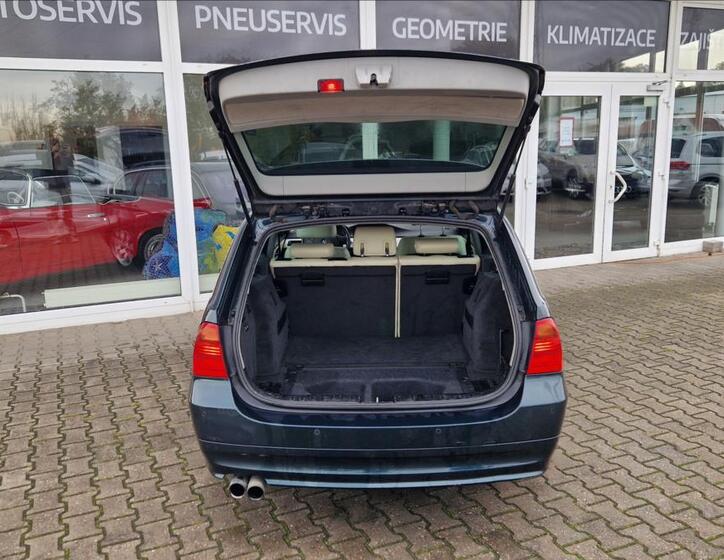 BMW Řada 3 9