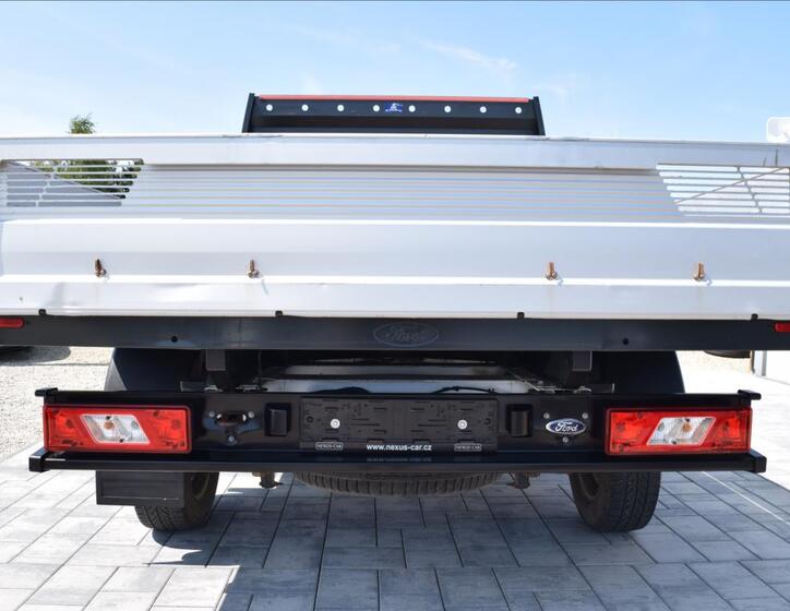 Ford Transit 12