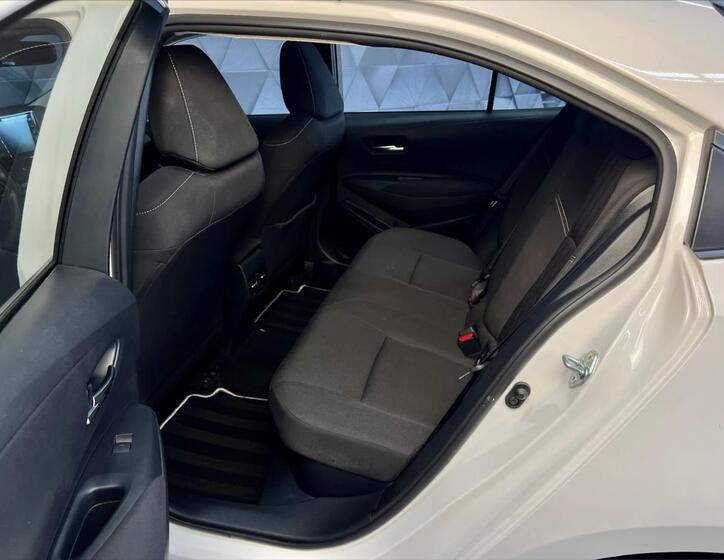 Toyota Corolla 12
