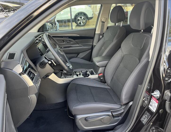 SsangYong Korando 8