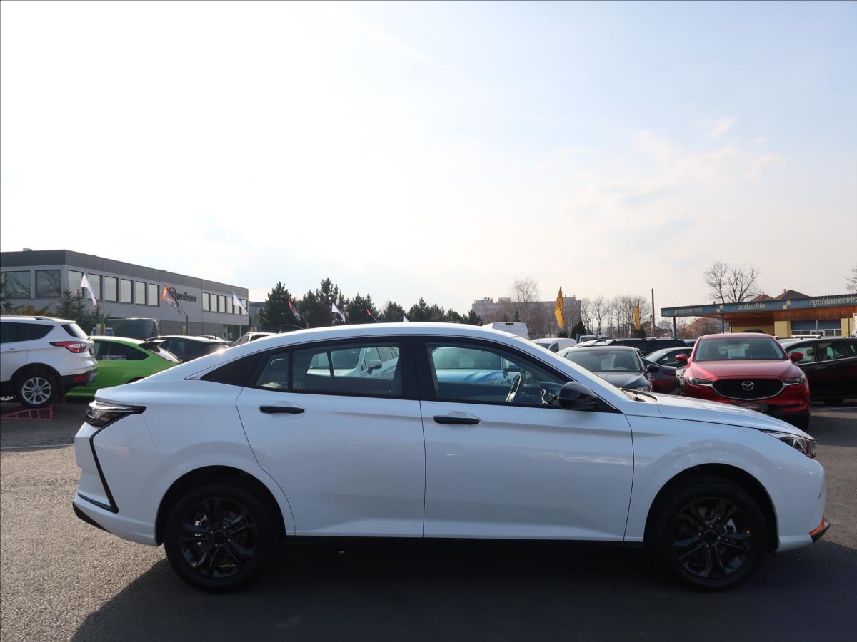 Dongfeng SHINE