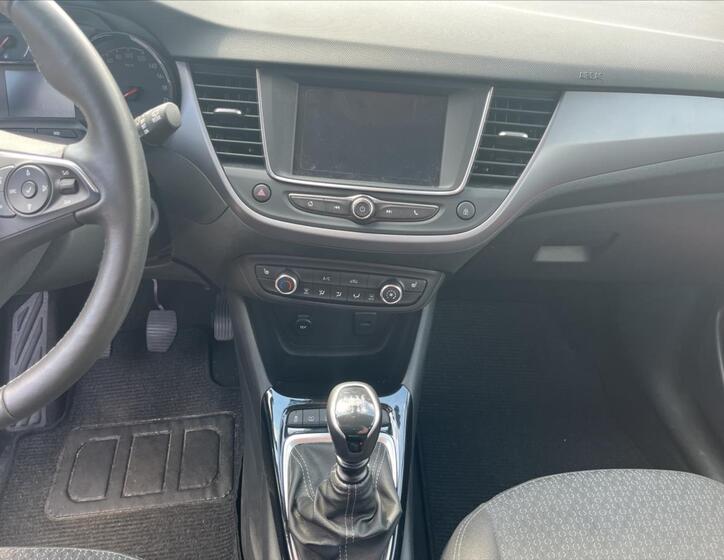 Opel Crossland 10