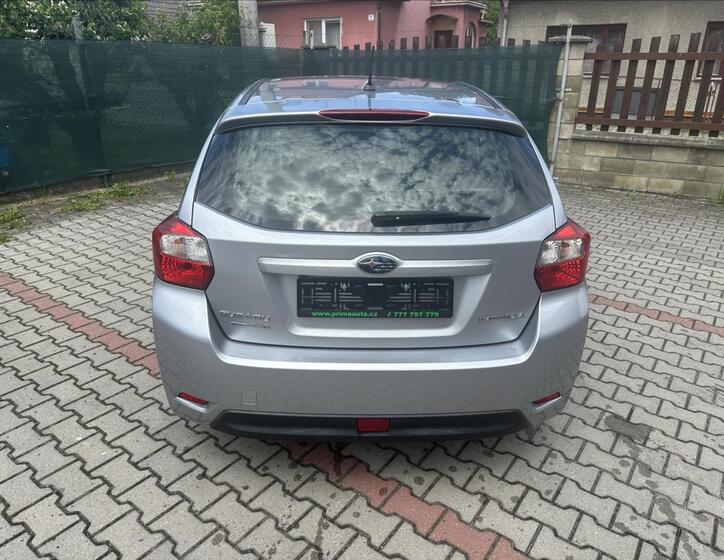 Subaru Impreza 6