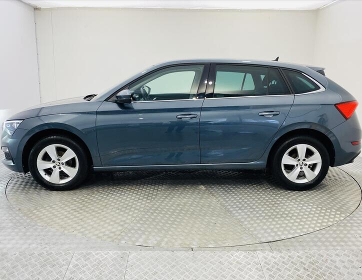 Škoda Scala 3