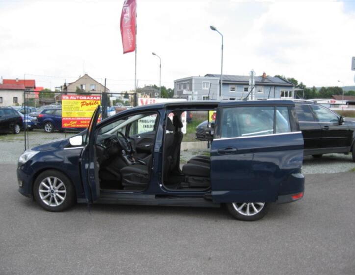 Ford Grand C-MAX 12