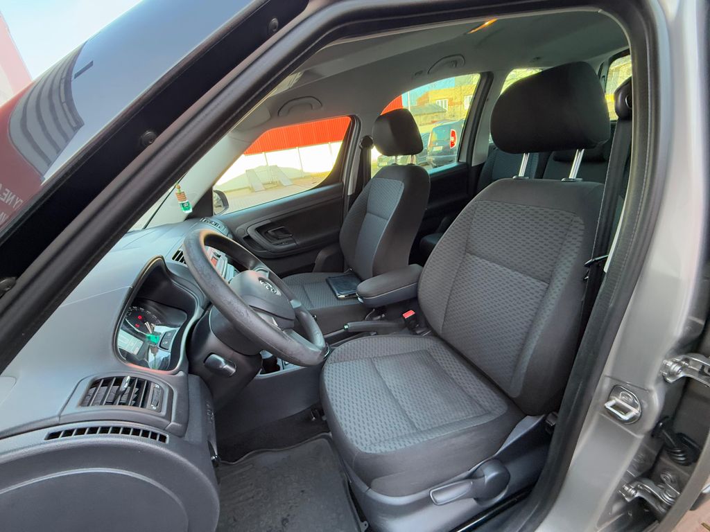 Škoda Roomster