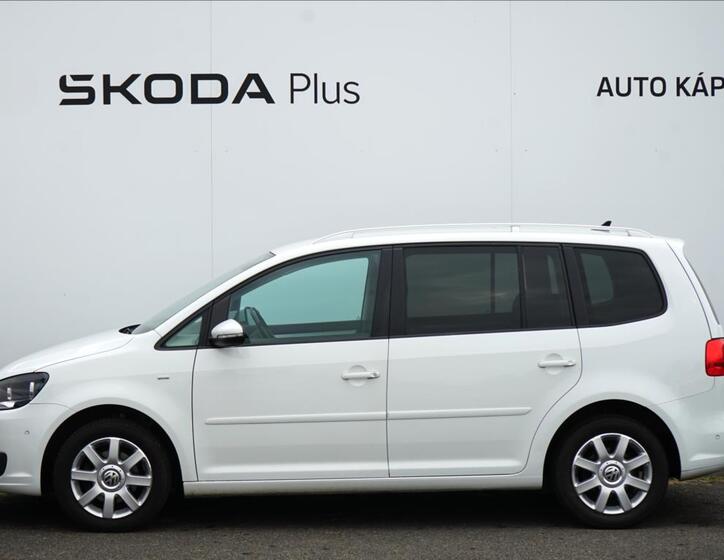 Volkswagen Touran 5