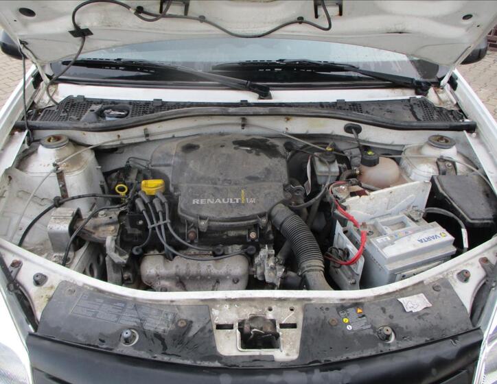 Dacia Sandero 16