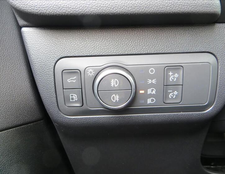 Ford Kuga 21