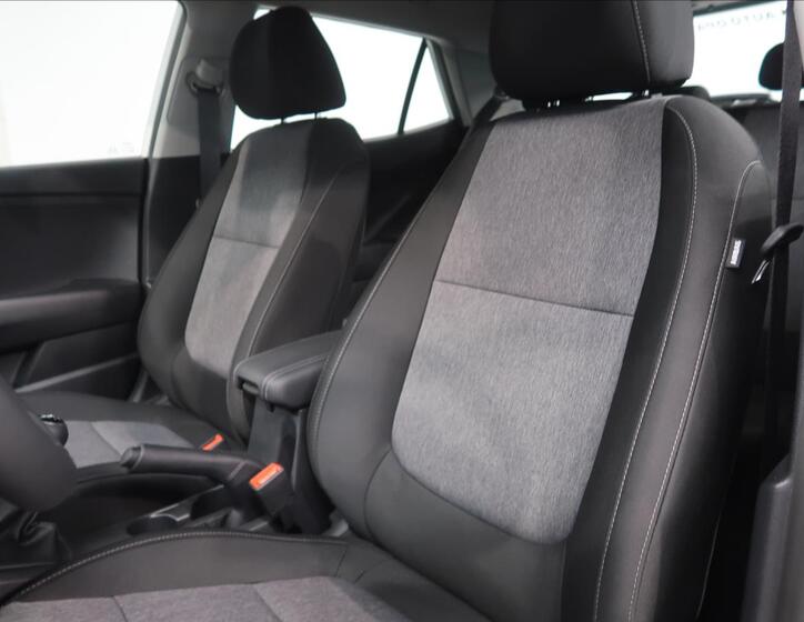 KIA Stonic 11