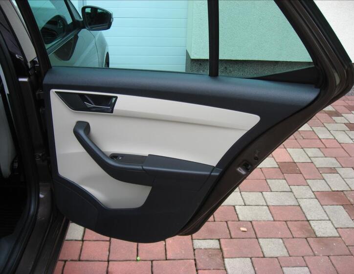 Škoda Fabia 21