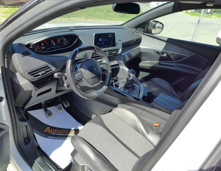 Peugeot 3008 18