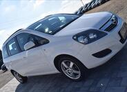 Opel Zafira 4