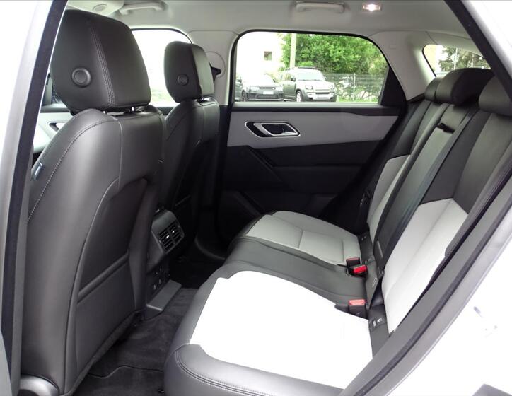 Land Rover Range Rover Velar 22