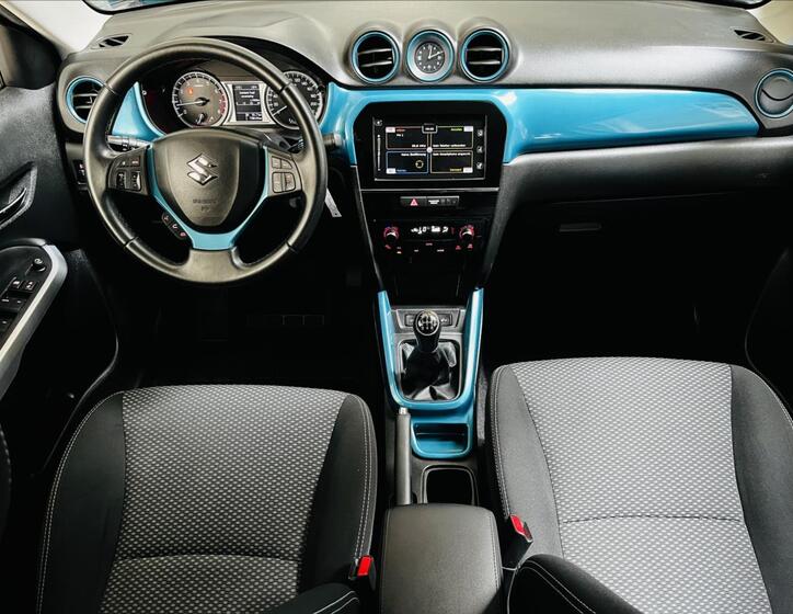 Suzuki Vitara 13