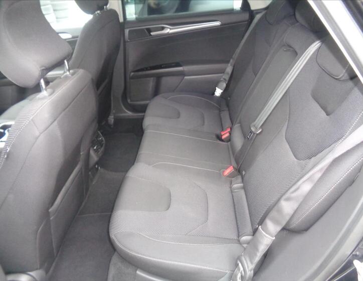 Ford Mondeo 10