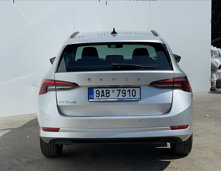 Škoda Octavia 23