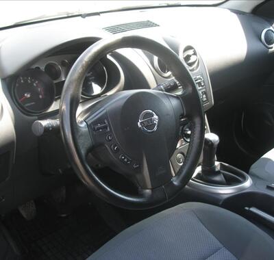 Nissan Qashqai 7