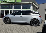 Cupra Born 5