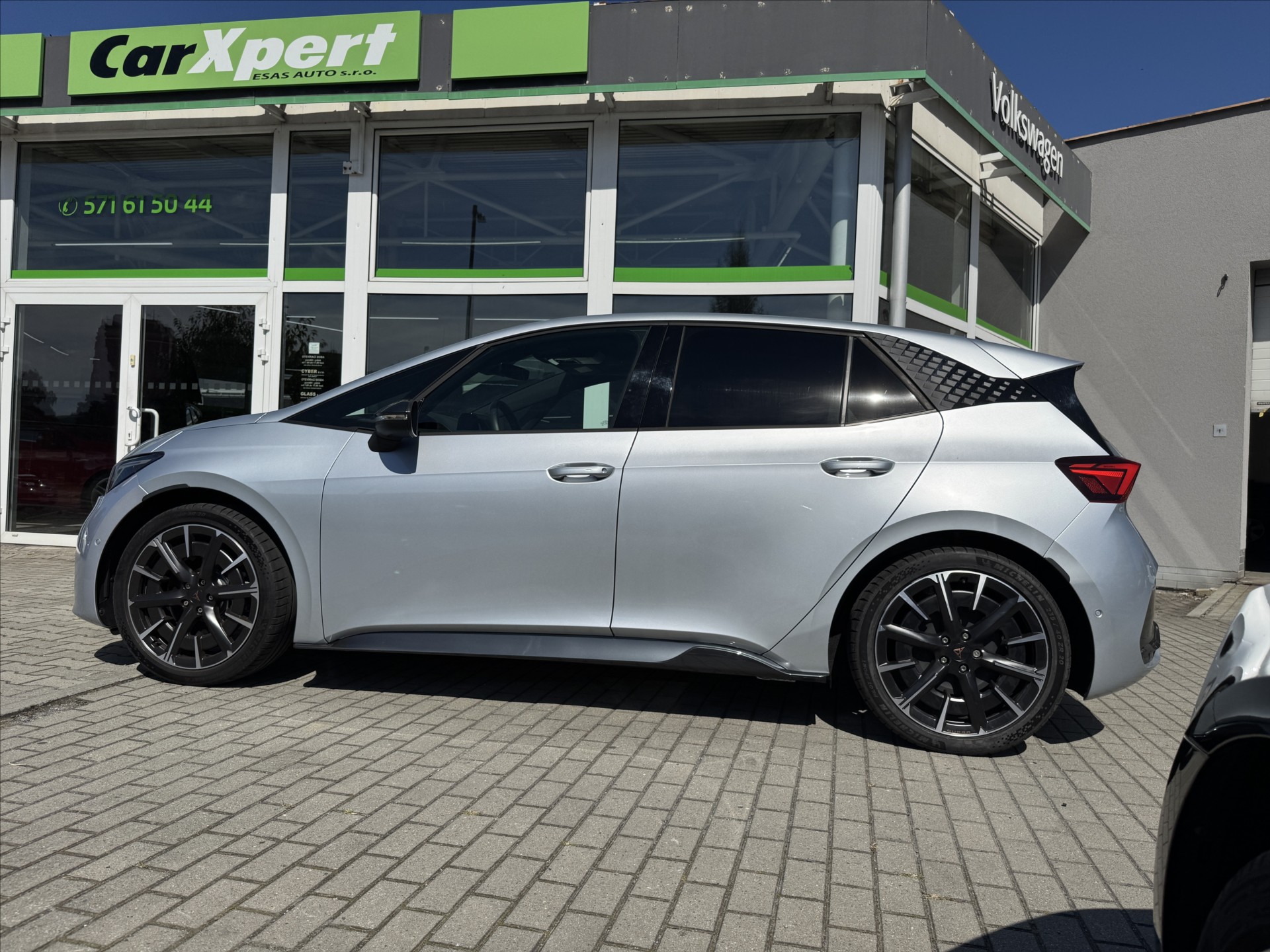 Cupra Born