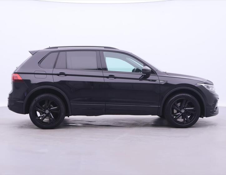 Volkswagen Tiguan 8