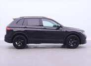 Volkswagen Tiguan 8