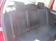 Volkswagen Passat 25