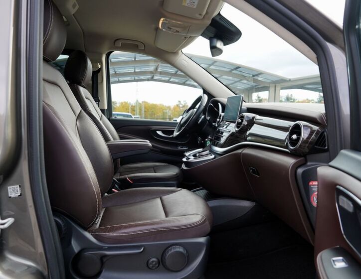 Mercedes-Benz Třídy V 29