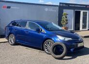 Toyota Avensis 1