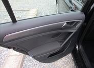 Volkswagen Golf 15