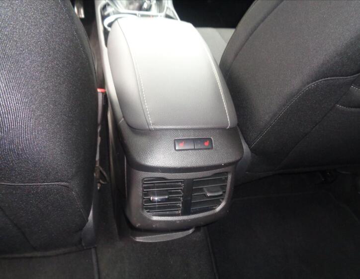 Ford Mondeo 16