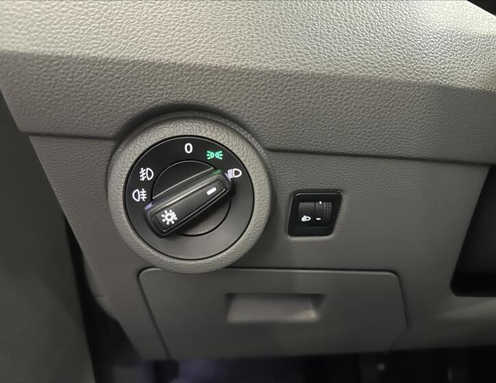 Volkswagen Transporter 16